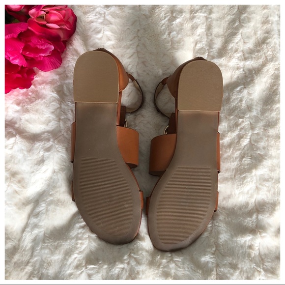 Apt.9 Organized Gladiator Open Toe Sandals, size 8 - Picture 3 of 7